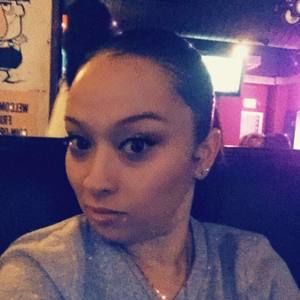 Meet your Posher, Nikki